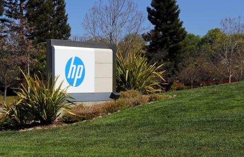 HP names legal chief 