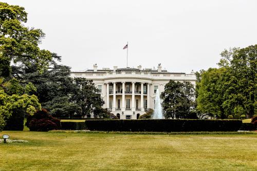 WHITE HOUSE rene-deanda-zfKlCKK-Ql0-unsplash